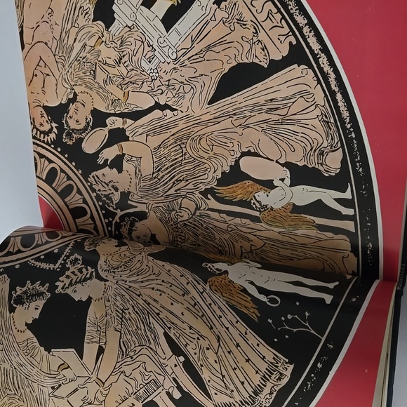 Fashion From Ancient Egypt To The Present Day By Mila Contini - Picture 8 of 16